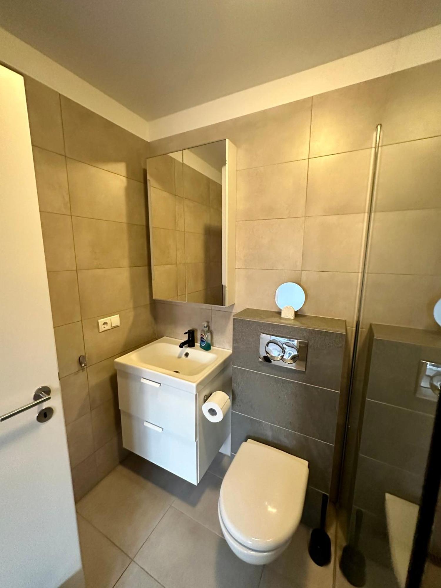 Charming 1-Bedroom Condo With Stunning View Reykjavik Exterior photo